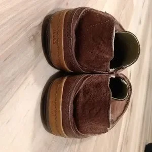 OluKai | Shoes | Olukai Puhalu Brown Suede Moccasin Slide  display picture 3
